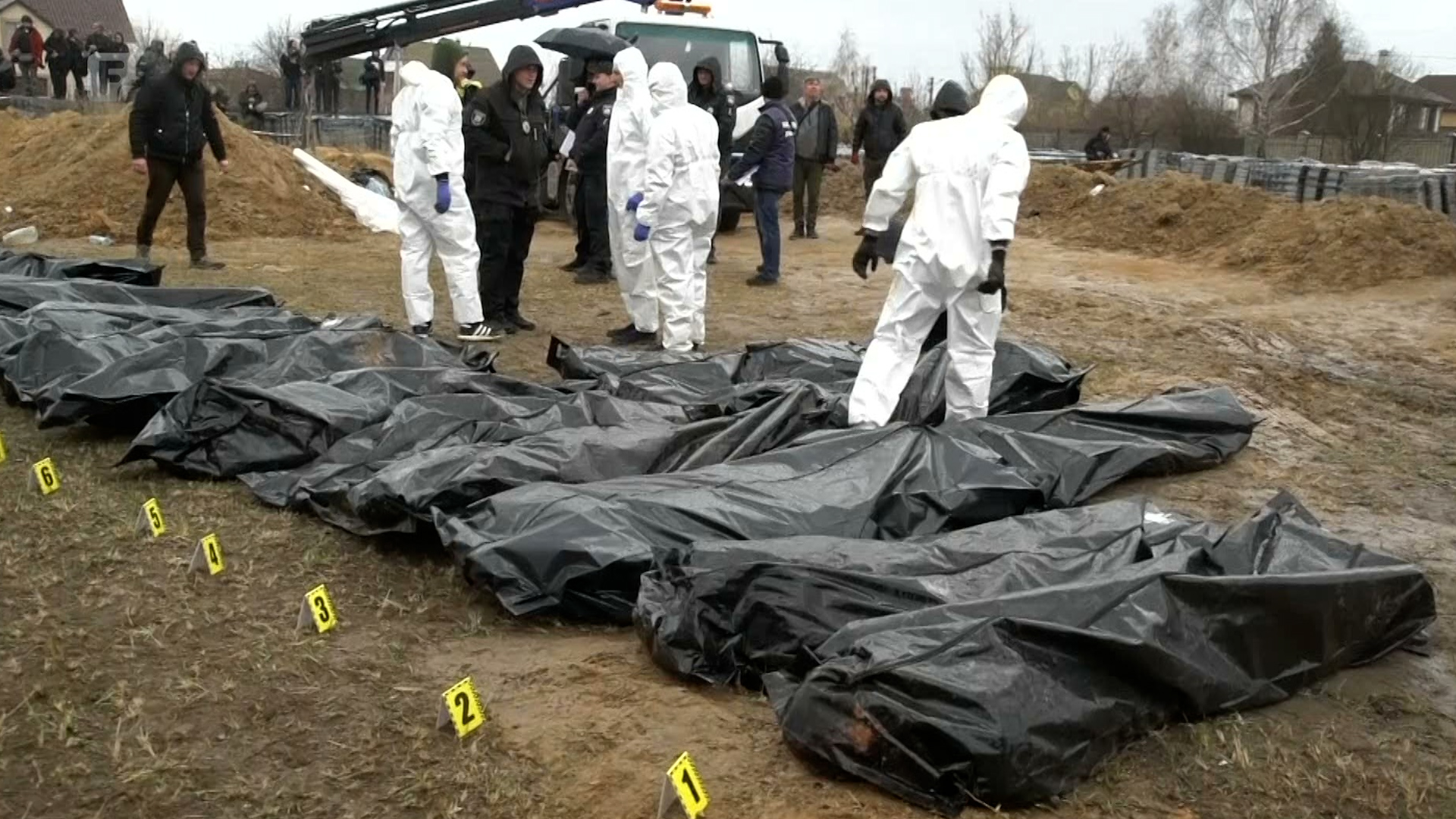 U Buči pretražuju ruševine, u Makarivu pronađena zakopana tijela 132 civila