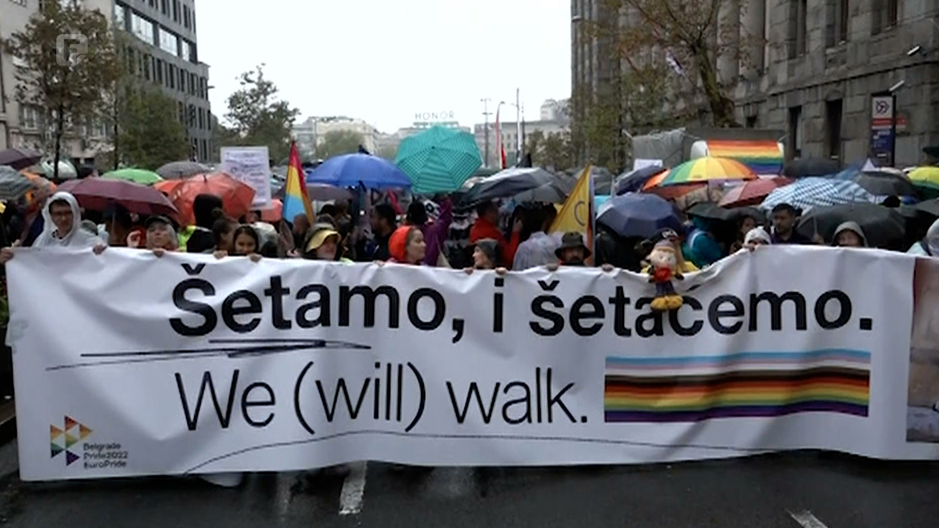 Da li je Srbija na stranputici ili na putu demokratije?