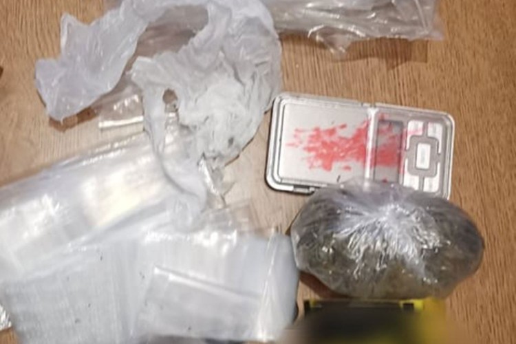 U Brodu oduzeti marihuana i tramadol
