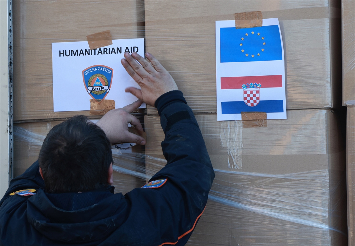 Hrvatska: Civilna zaštita uputila pet šlepera humanitarne pomoći prema Ukrajini