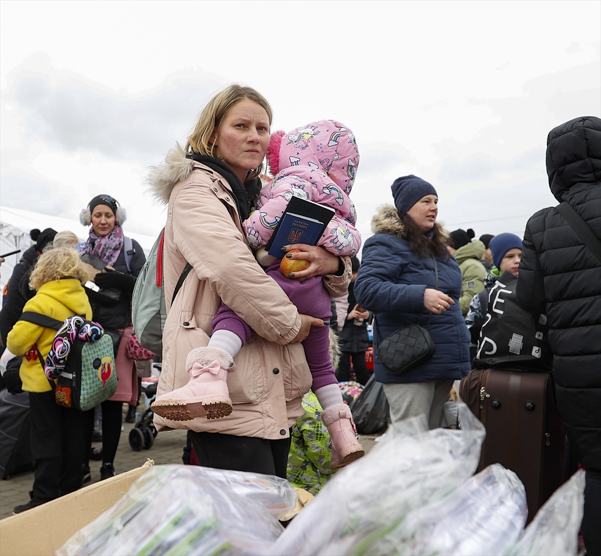 Iz Ukrajine u Poljsku u posljednja 24 sata prešlo 106.000 osoba