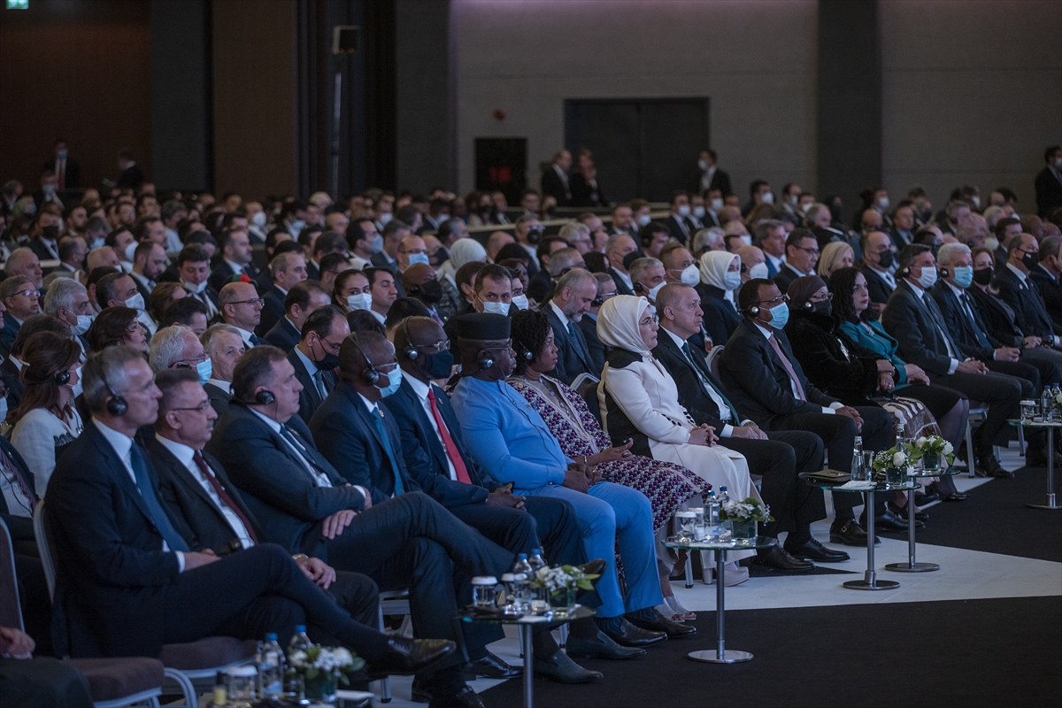 Džaferović i Dodik u Antaliji na diplomatskom forumu, sastali se s Lajčakom