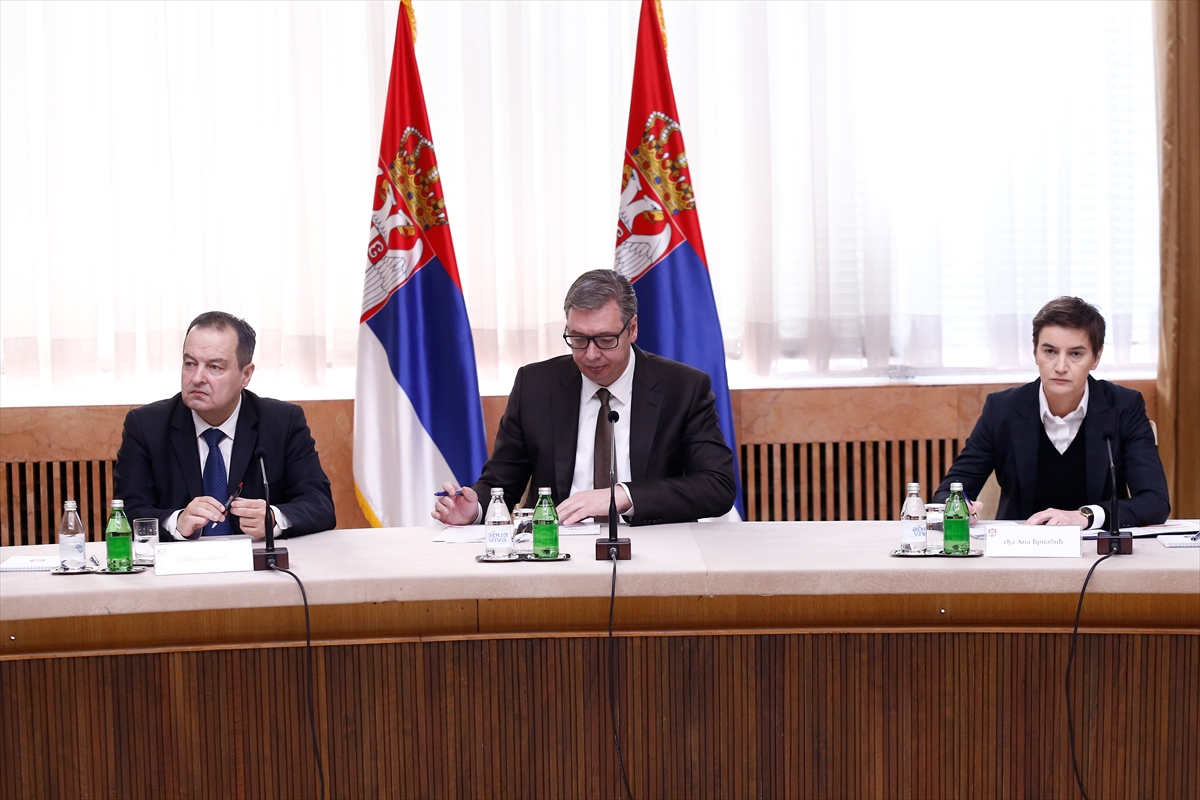 Vučić: Neki u regionu žele da uvuku Srbiju u sukobe