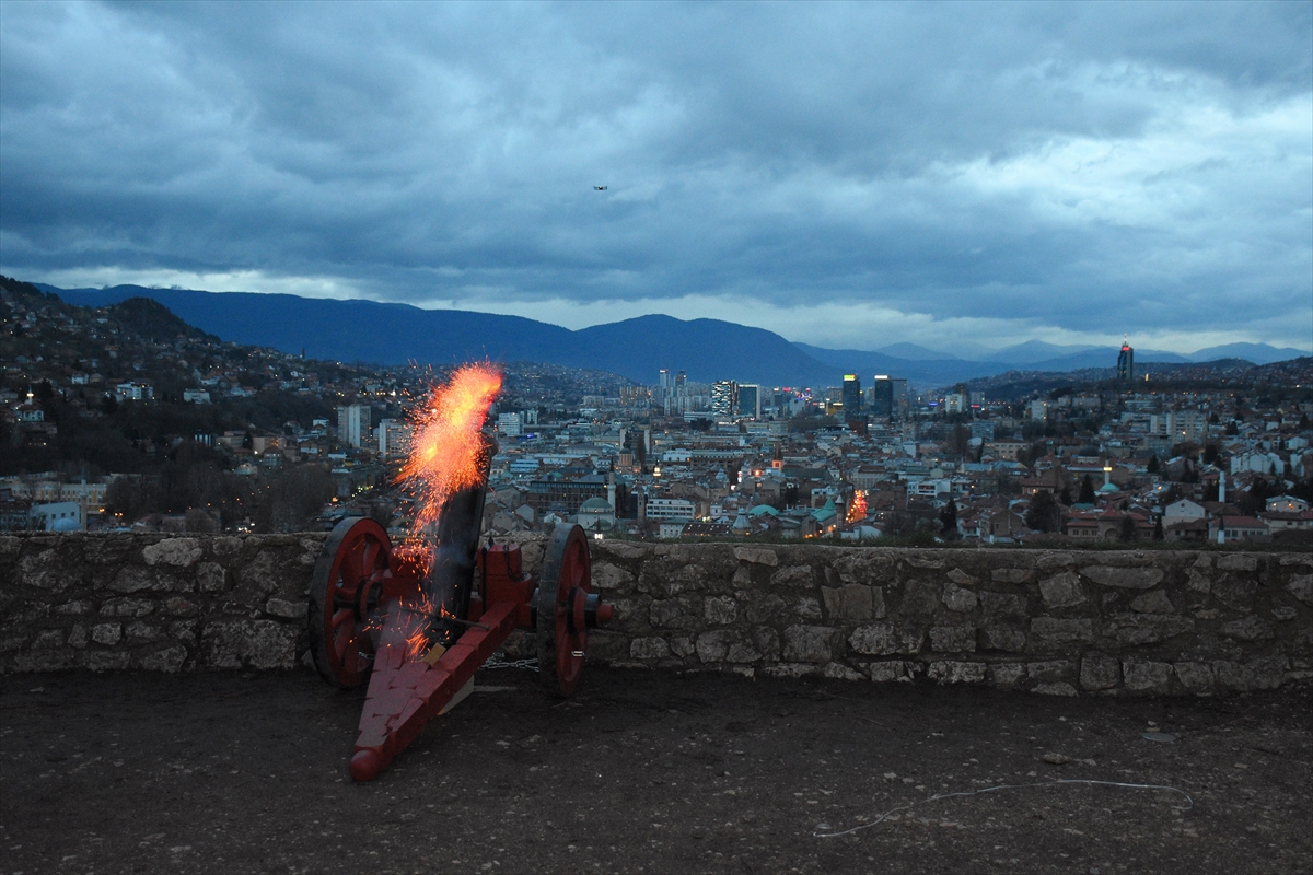 Top sa Žute tabije tradicionalno najavio početak ramazana