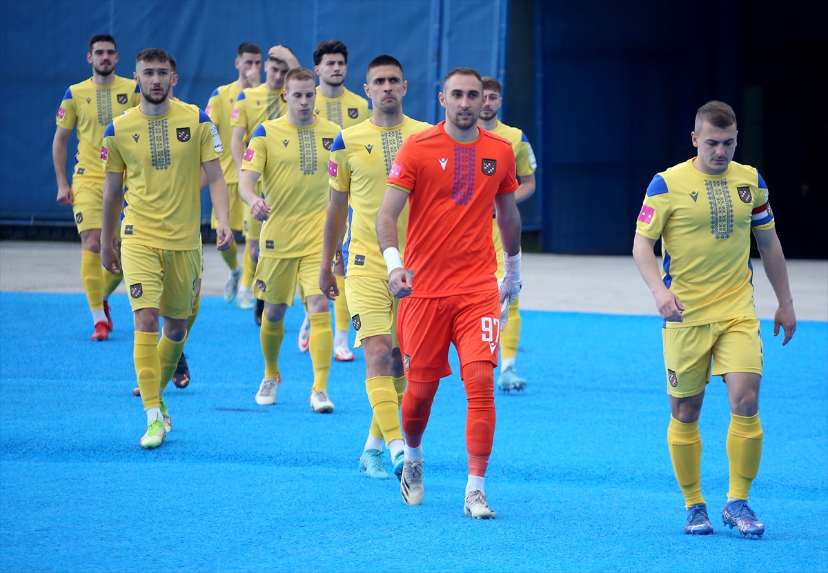 Hrvatski dragovoljac promijenio dresove u znak podrške Ukrajini