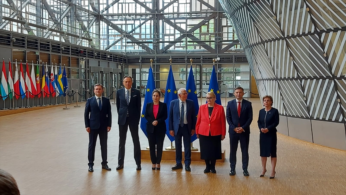 Turković tražila ubrzani kandidatski status za BiH