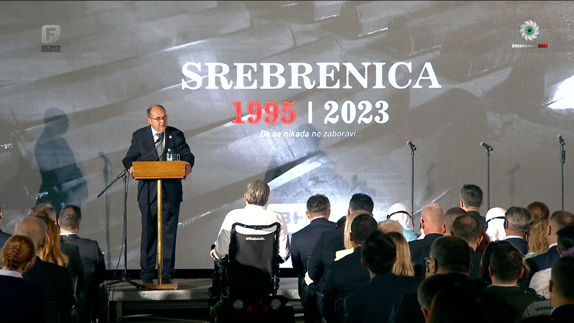 Schmidt u Potočarima: Lekcije Srebrenice se nikada ne smiju zaboraviti