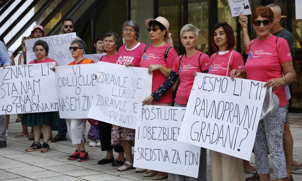 Teško oboljeli pacijenti traže pravo na život