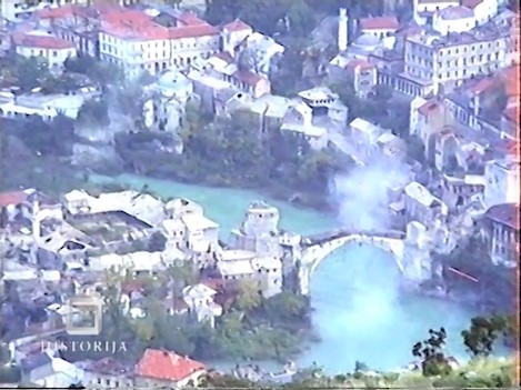 Novi Snimak Granatiranja I Rušenja Starog Mosta U Mostaru