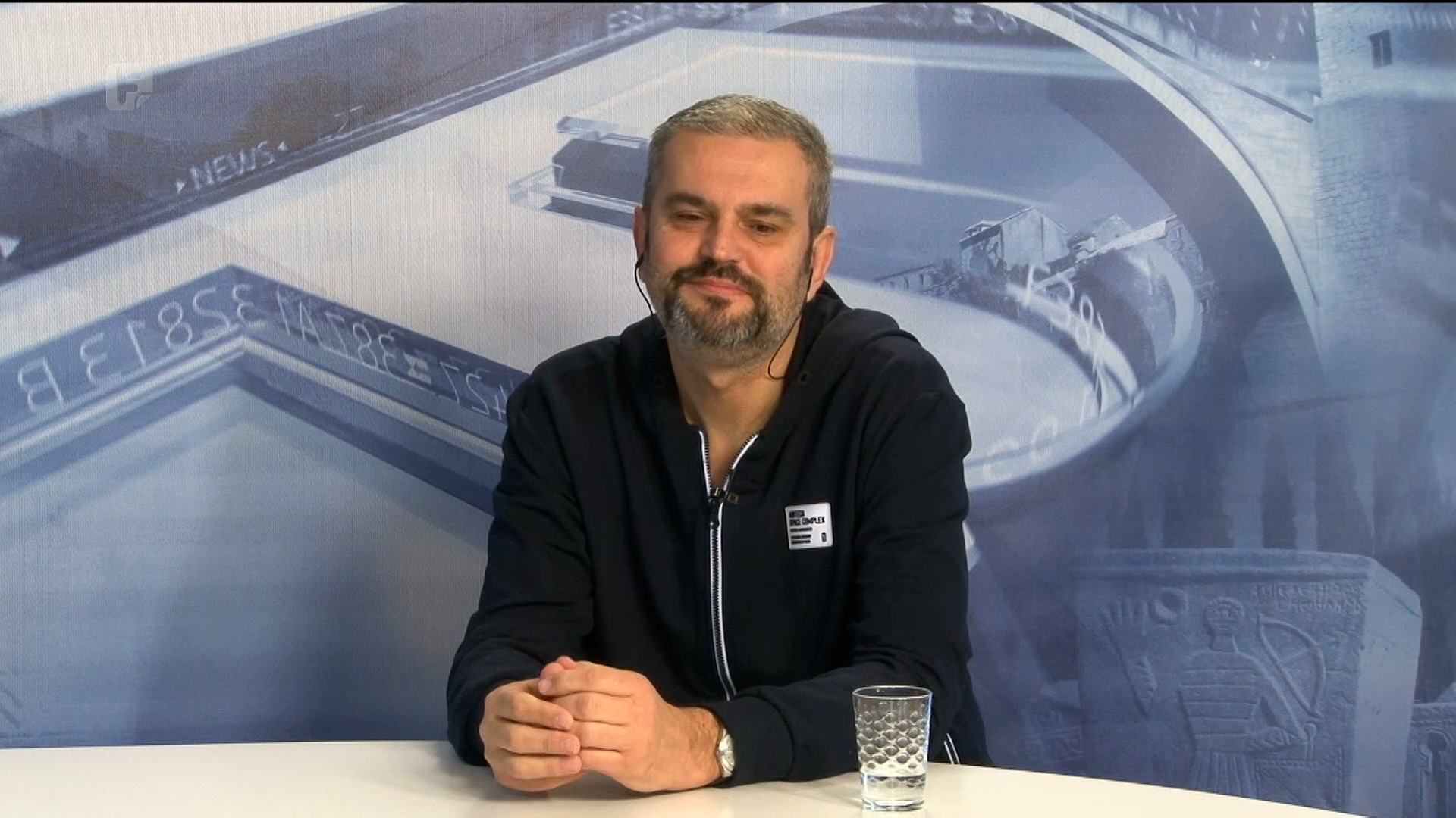 Dragan Komadina: Postoji kazalište, otiđite!