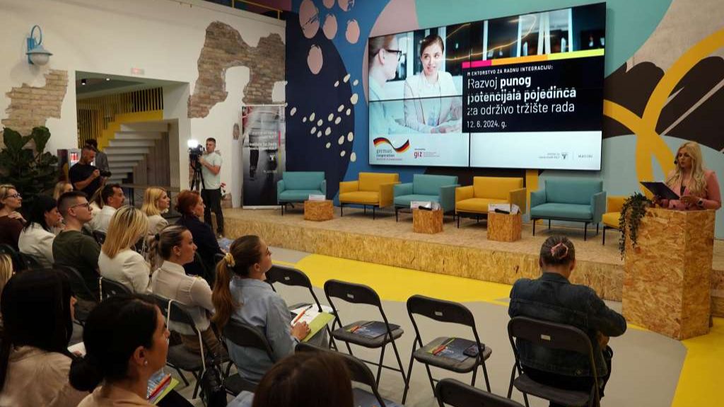 Socijalnim mentorstvom do povećanja zapošljivosti dugotrajno nezaposlenih i marginaliziranih osoba