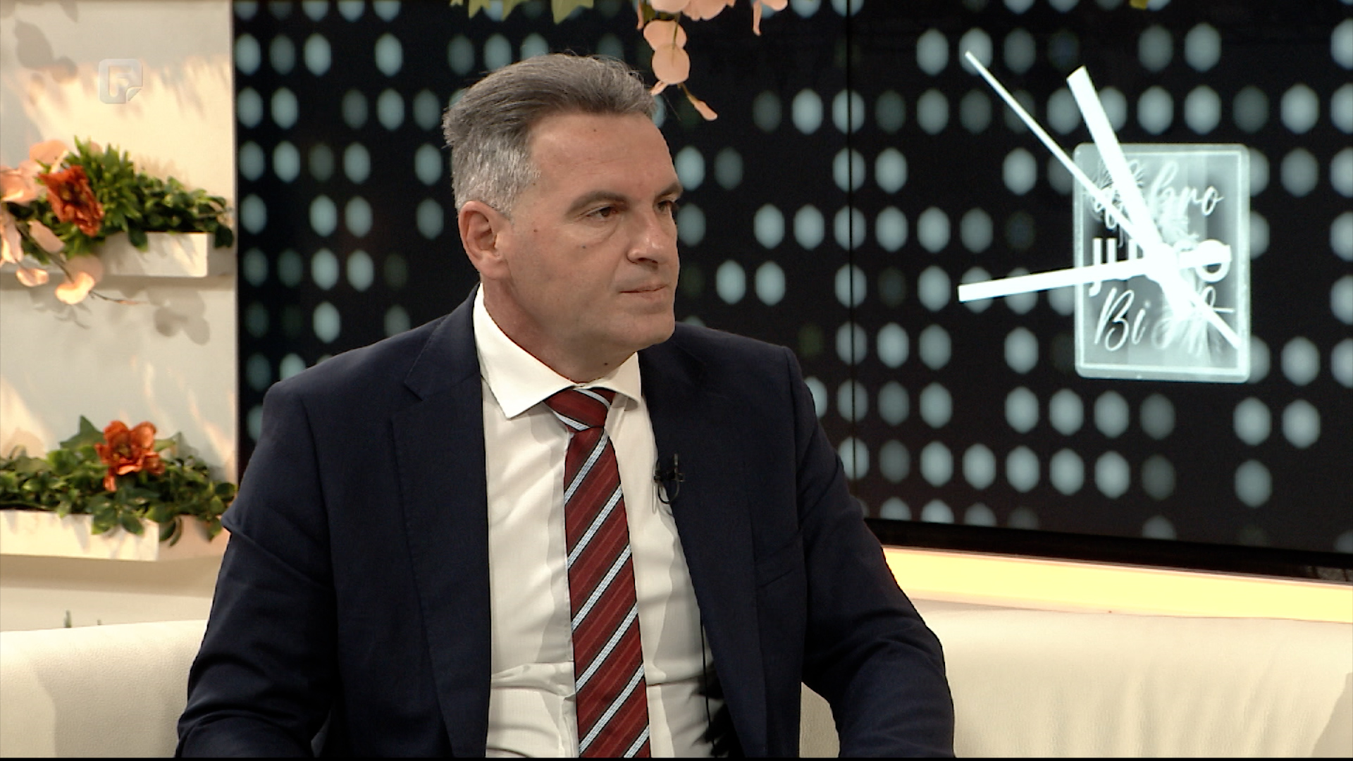Džemal Smajić: Svaki put kada Konaković i slični njemu organizuju press, autobus mladih ode iz države