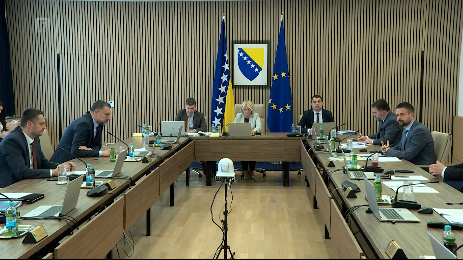 HDZ sačuvao zeta, SNSD novac RS-a, Trojka dobila privid da je sačuvala bh. nebo