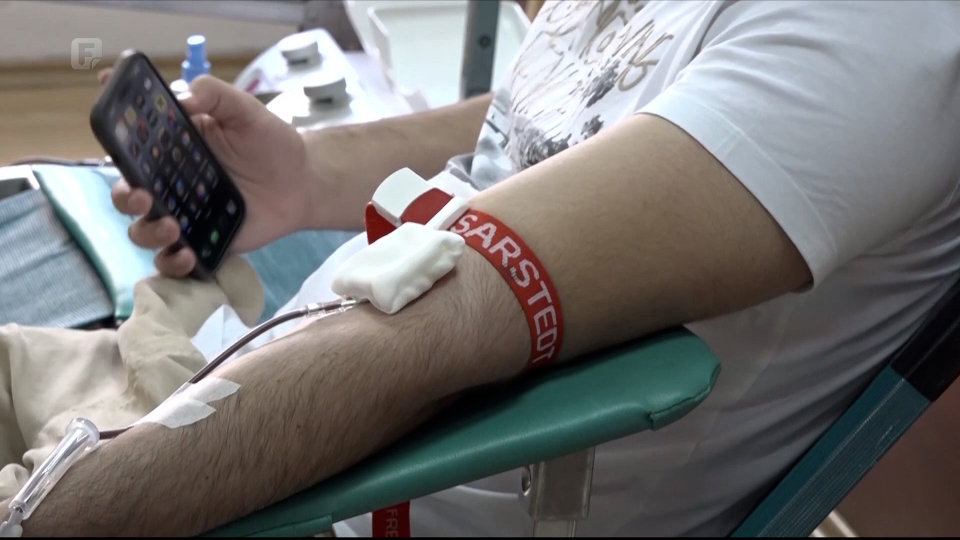 Sve više mladih daruje krv: Uspješna akcija Crvenog krsta Banjaluka