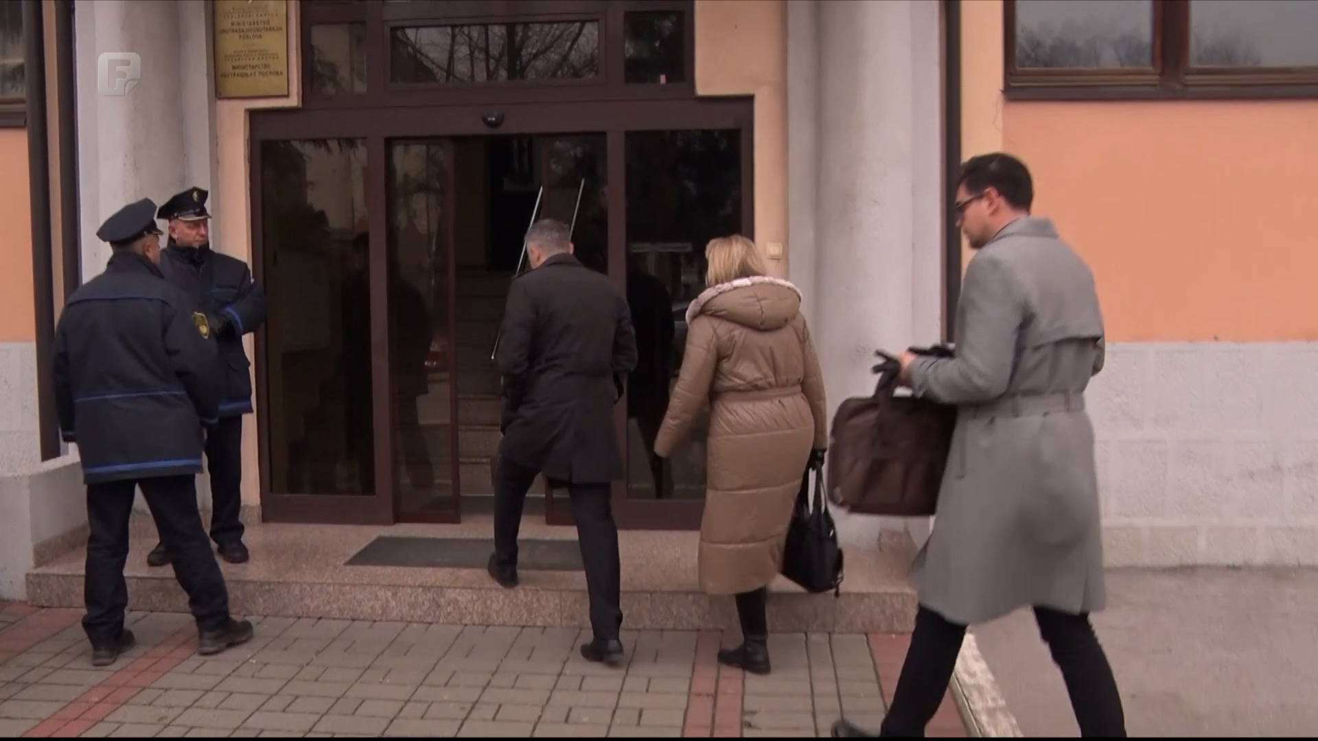 Tužilaštvo TK saopćilo detalje: Uhapšeni Bakalović i Razić-Halilović zbog propusta koji su doveli do smrti 17 osoba