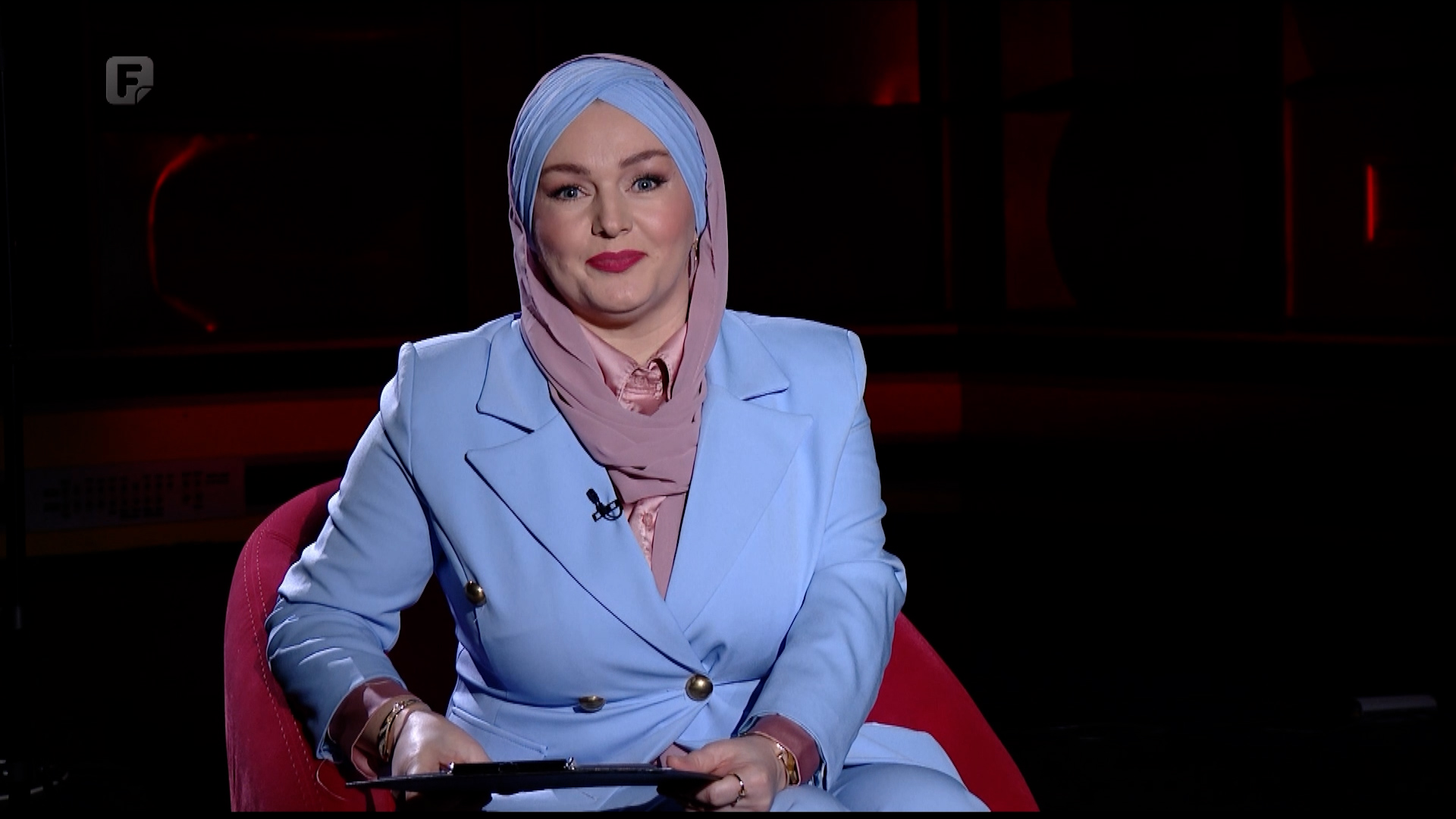 U žensko ime, 21.12.2025.