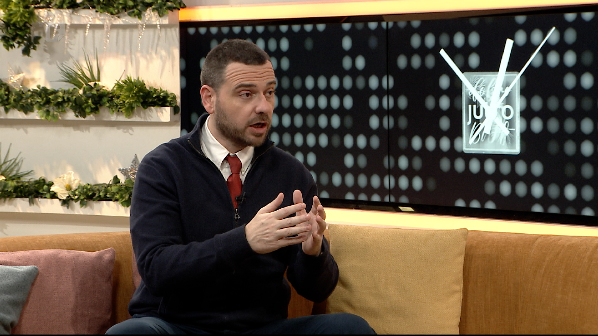 Saša Magazinović: U javnom prostoru ne nedostaje novca, to je laž, taj novac neko ukrade