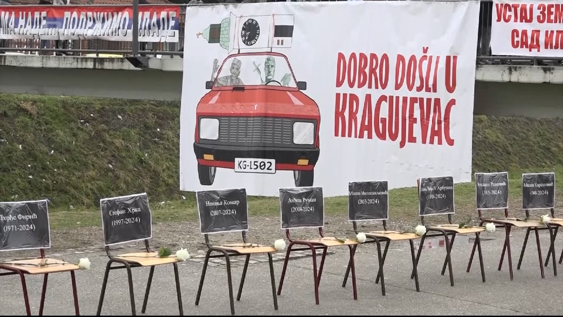 Dok je državni vrh u Sremskoj Mitrovici, u Kragujevcu održan skup „Sretnimo se na Sretenje"