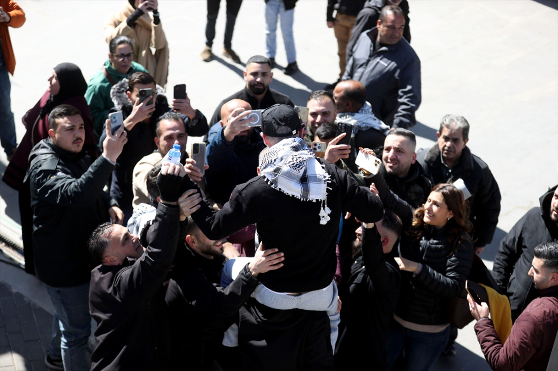 Hamas oslobodio tri taoca, a Izrael stotine palestinskih zatvorenika