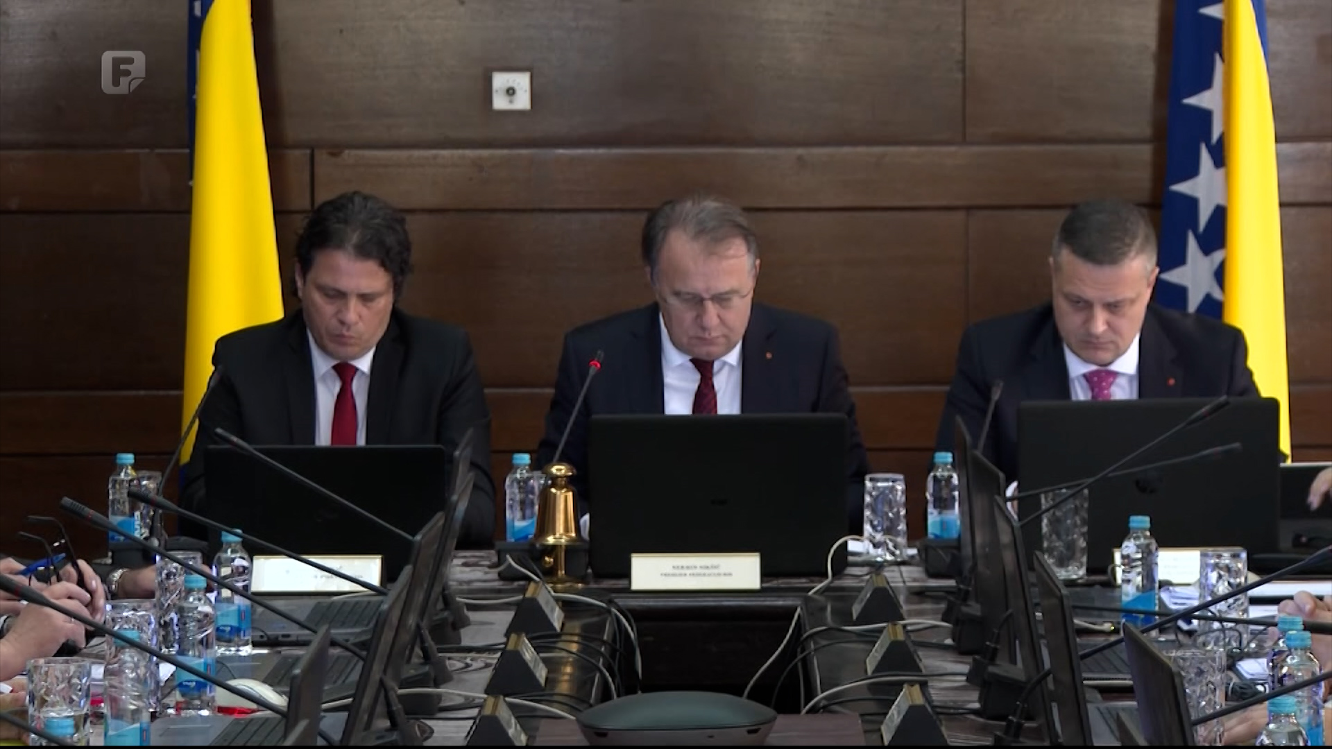 Ove srijede pres-konferencija, Vlada FBiH se obraća povodom minimalne plate