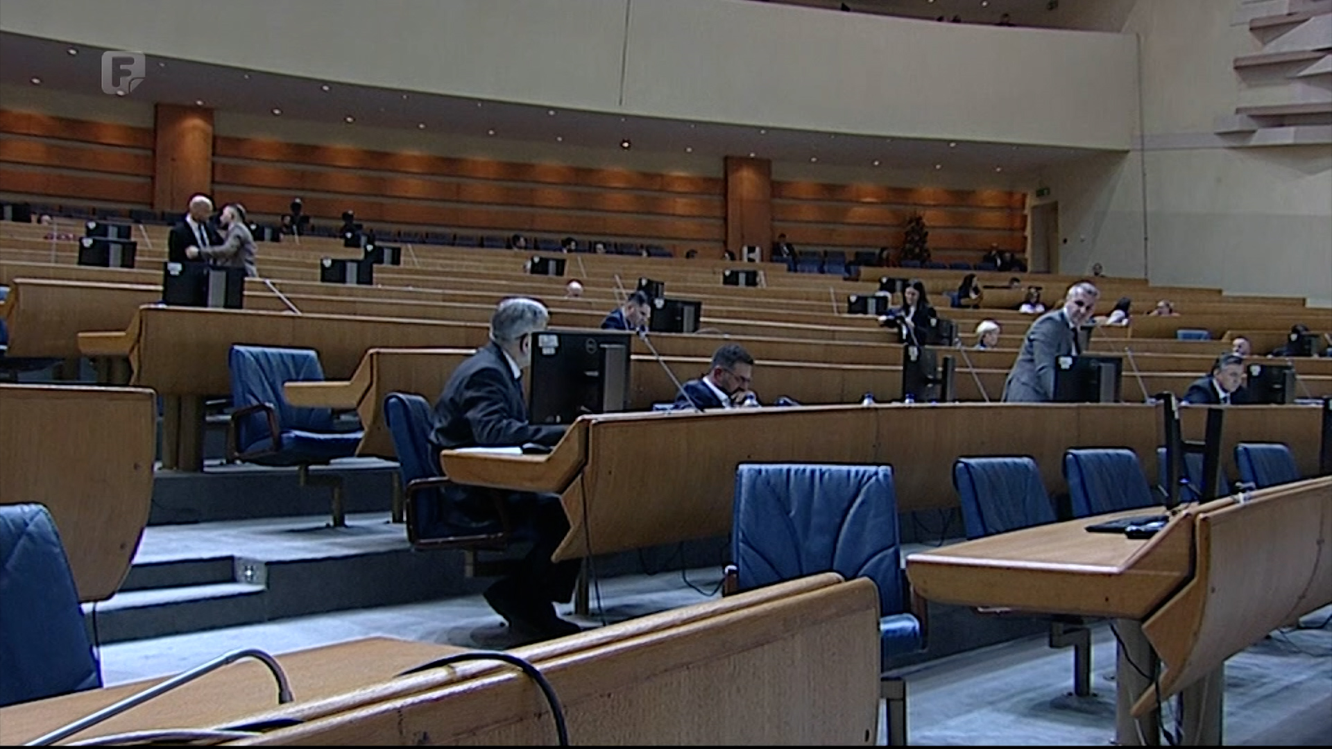 Tišina nakon raspada vladajuće državne koalicije - šta će biti sa savezom SNSD-a i HDZ-a?