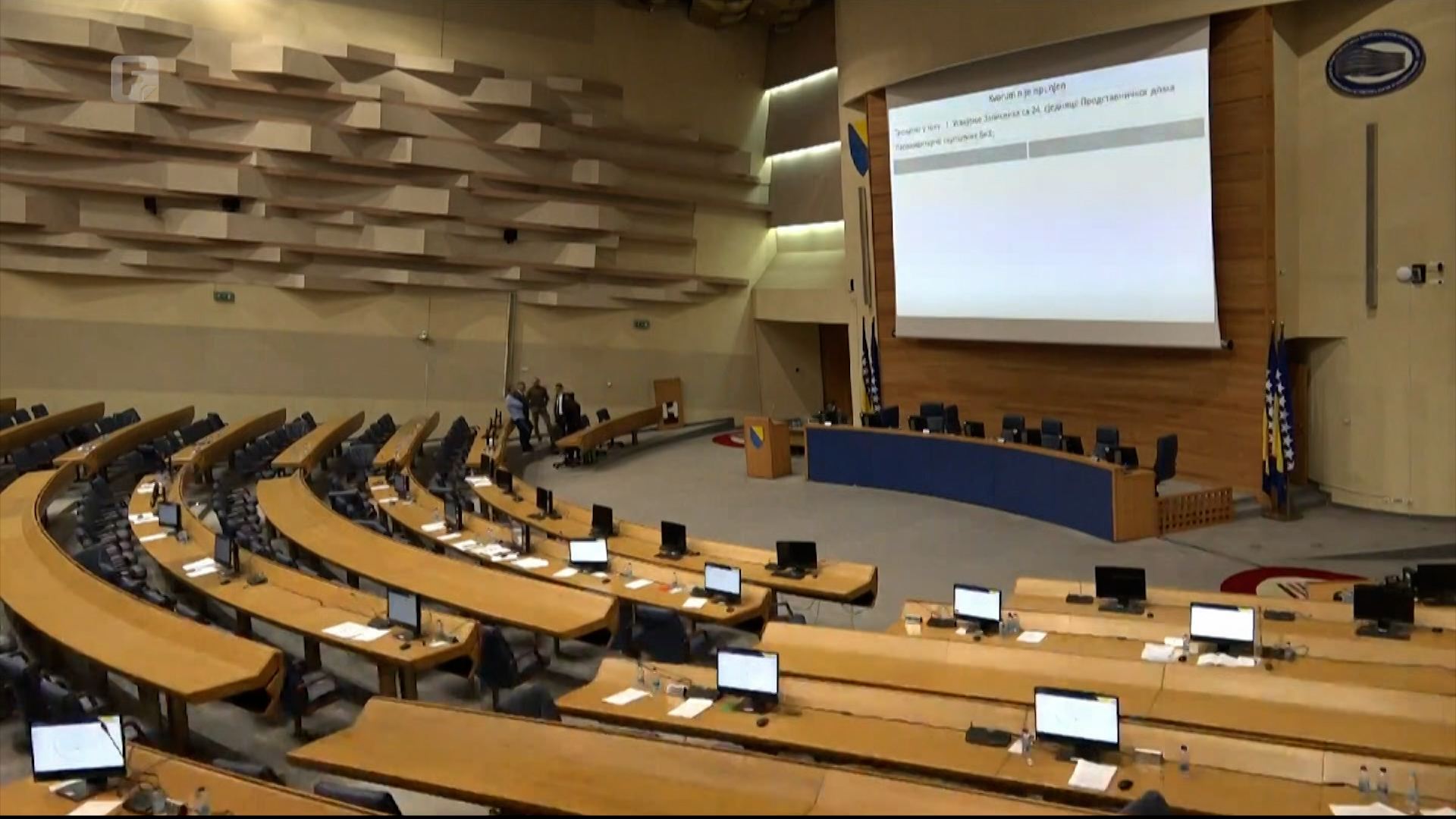 Šta ima veću pravnu snagu – procedura za Nešićevu smjenu ili njegova ostavka?