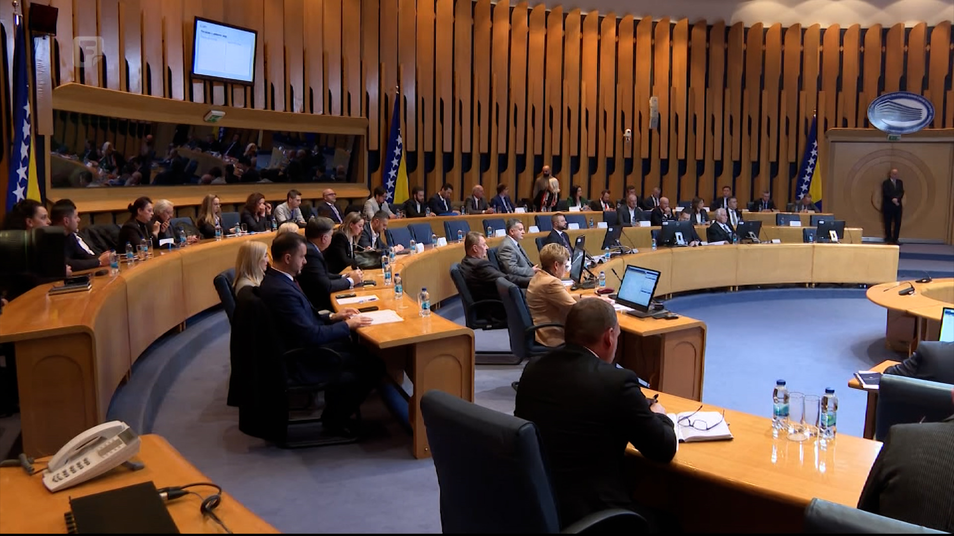 Usvojena dva evropska zakona, zasluge svojata i vlast i opozicija, nejasno je ko je ko