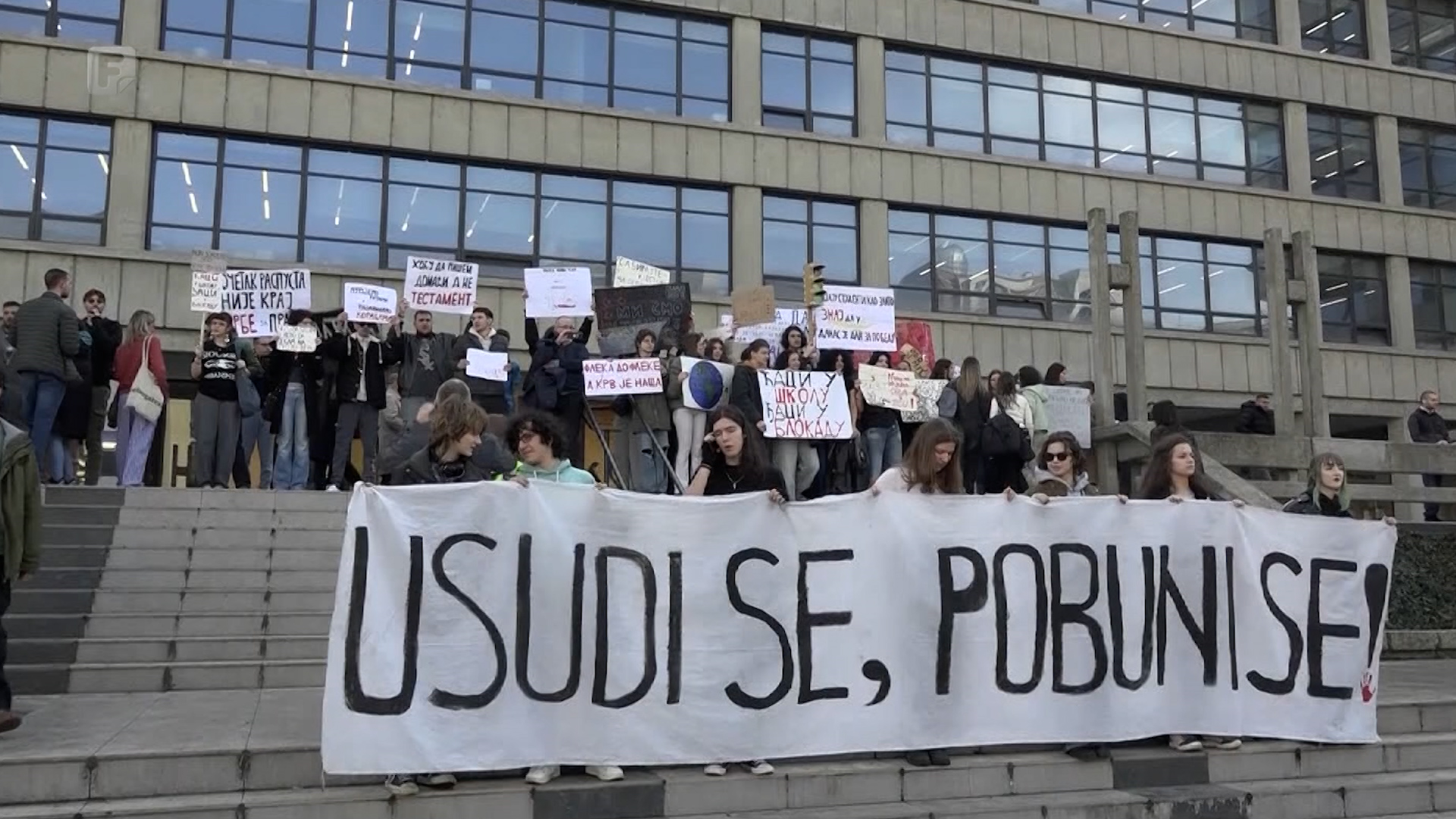 Mladi u Srbiji ne odustaju