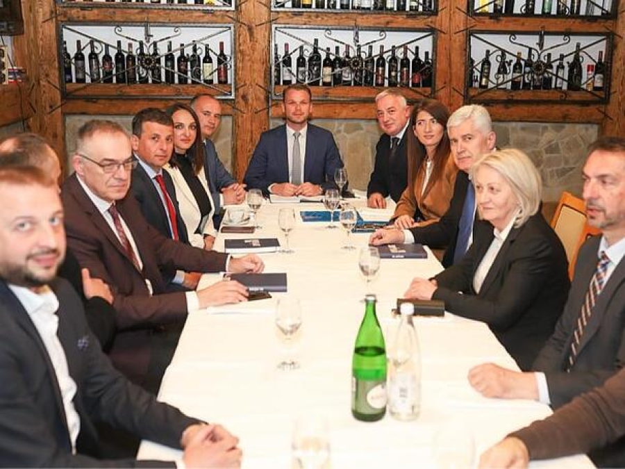 Čović drži konce- koalicija stranaka  iz RS-a i Federacije BiH ne može 'ugroziti' Dodika?