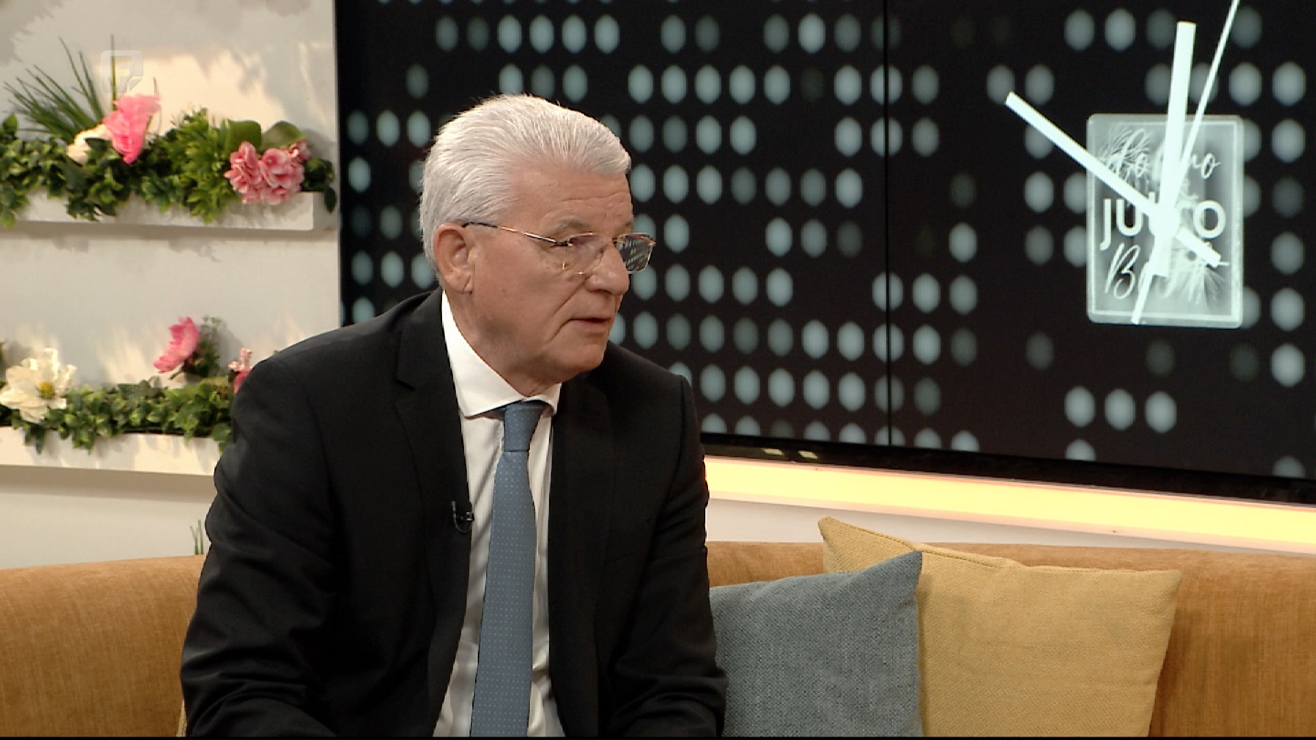 Šefik Džaferović: U Domu naroda nas ima osam koji insistiraju da se radi po Poslovniku, OHR ima rješenje i treba reagovati