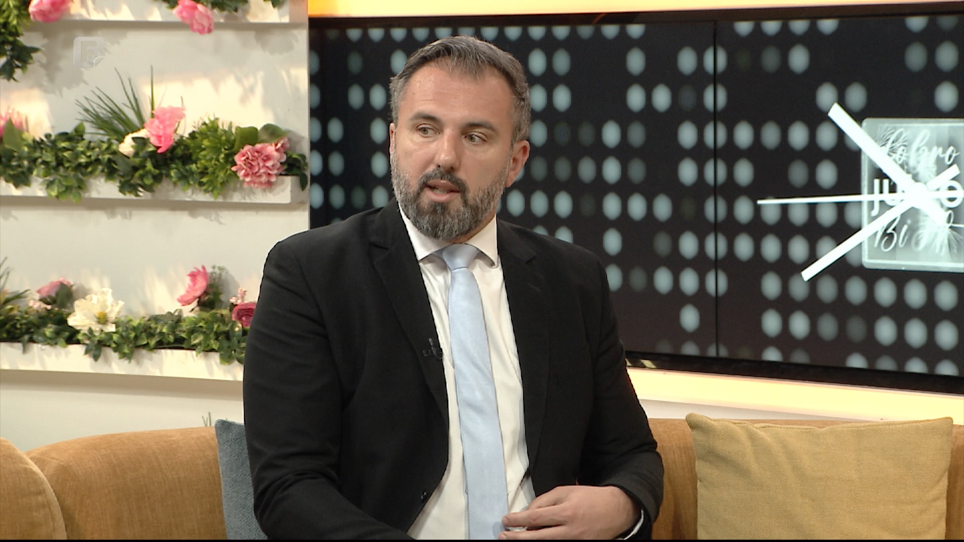 Stojanović: kantonalni ministri žure da se uslikaju, bjegunci na slobodi su posljedica kadroviranja
