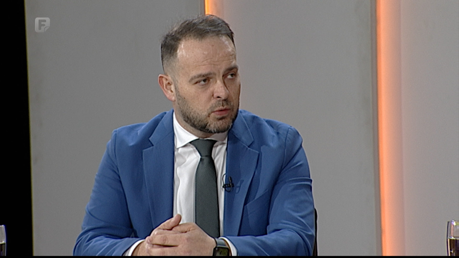 Muslić: Situacija u Srbiji se pokušava ublažiti skretanjem pažnje na BiH