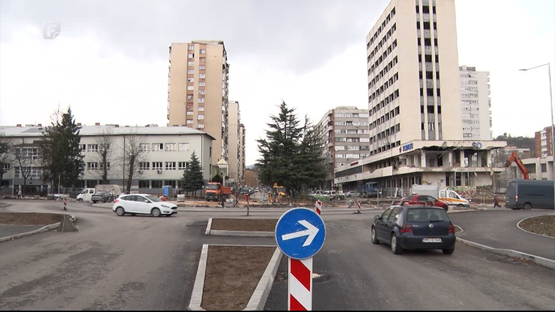 Velike gužve u Tuzli zbog rekonstrukcije raskrsnice kod zgrade “SodaSo”