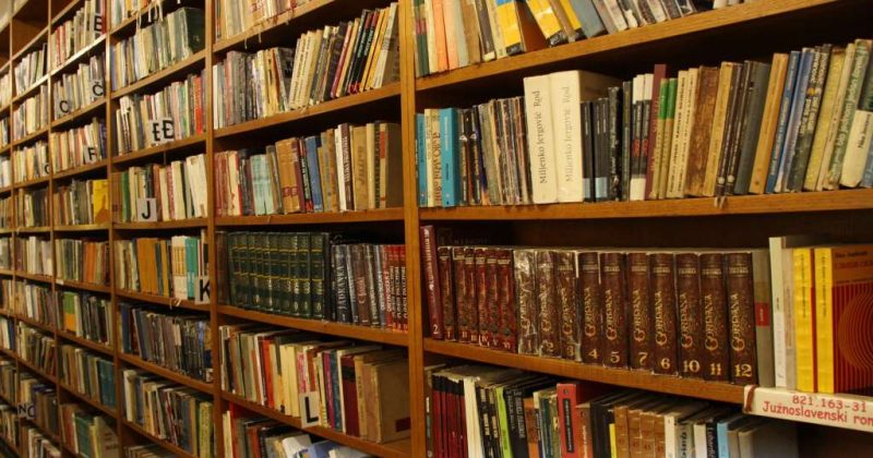 Gradska biblioteka Zenica za “Mjesec knjige 2025 “pripremila osam promocija