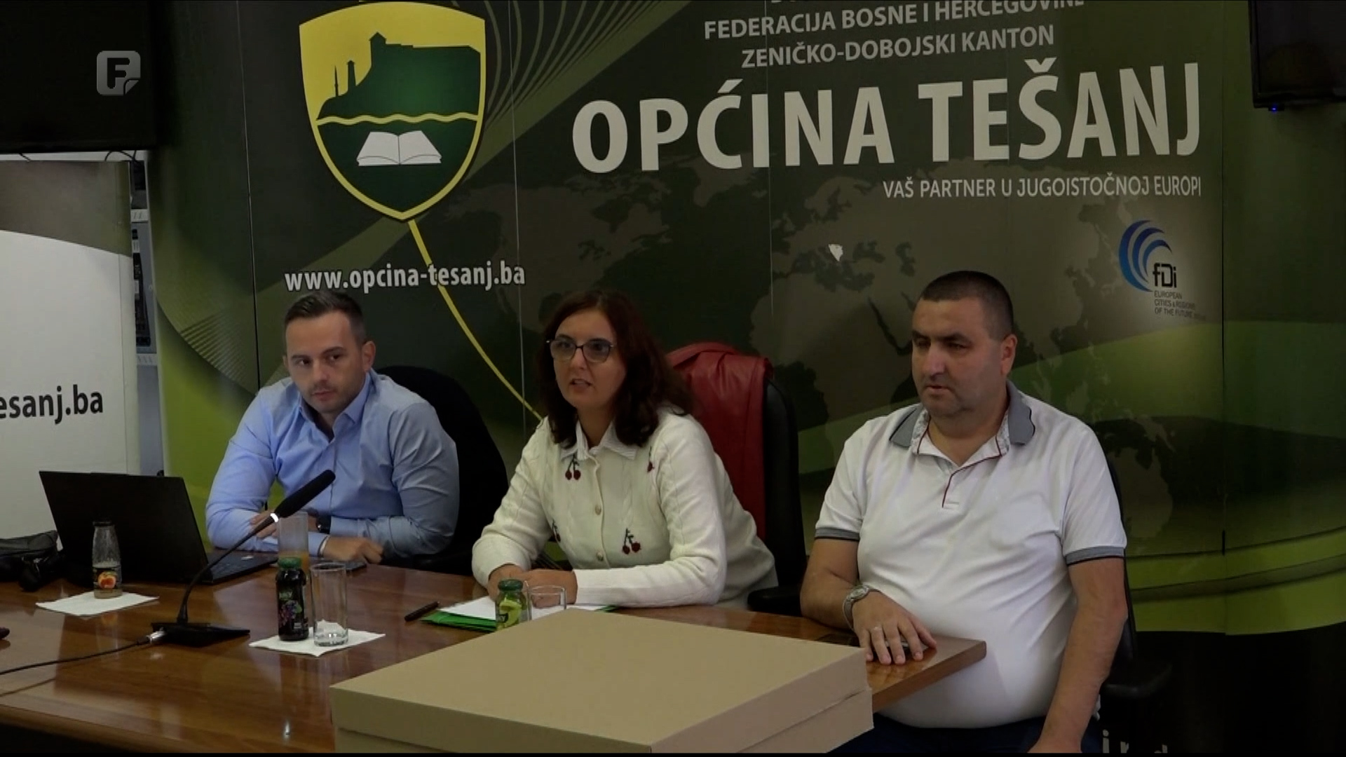 U Tešnju okrugli stol o zapošljavanju slijepih