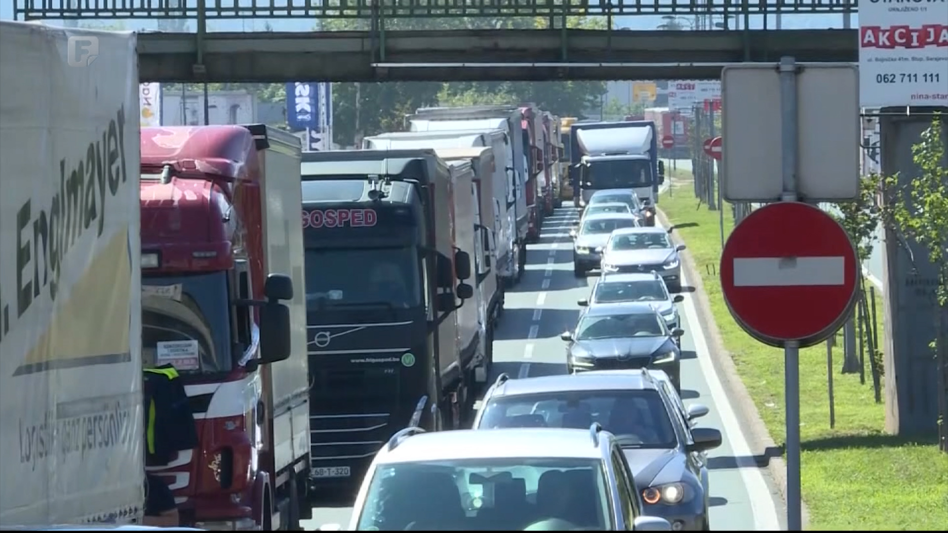 Prijevoznici natjerali vlast na akciju, štete višemilionske - Košarac i Amidžić prvi na potezu