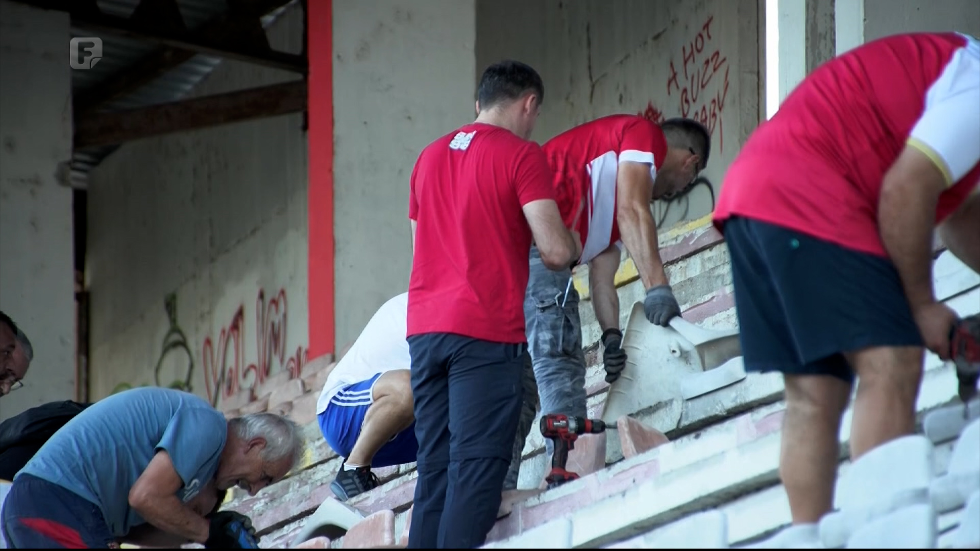 Stadion Pod Borićima dobija novi sjaj: Zajedništvo i sportski duh u obnovi tribina nakon 26 godina