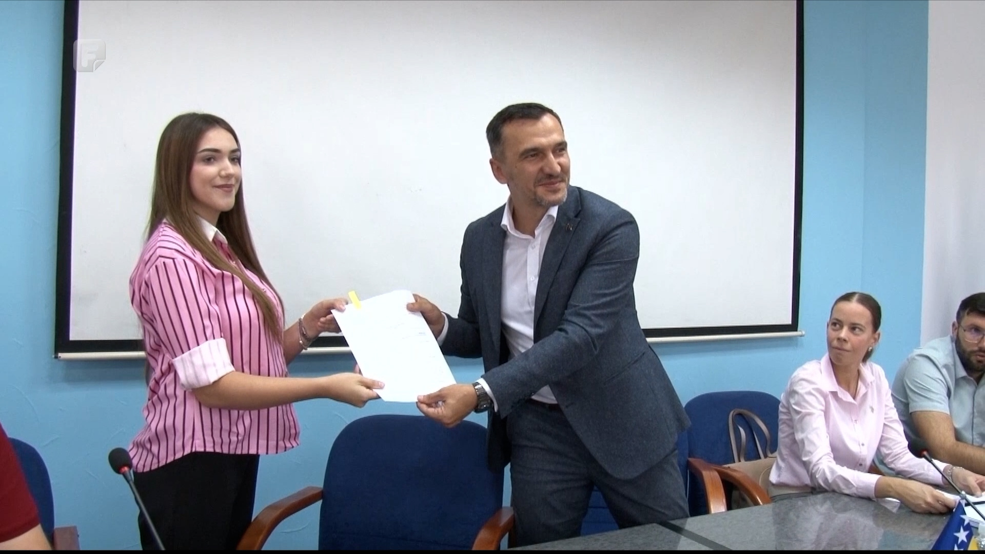 Sistemska podrška Vlade TK obrazovanju srednjoškolaca i studenata povratnika
