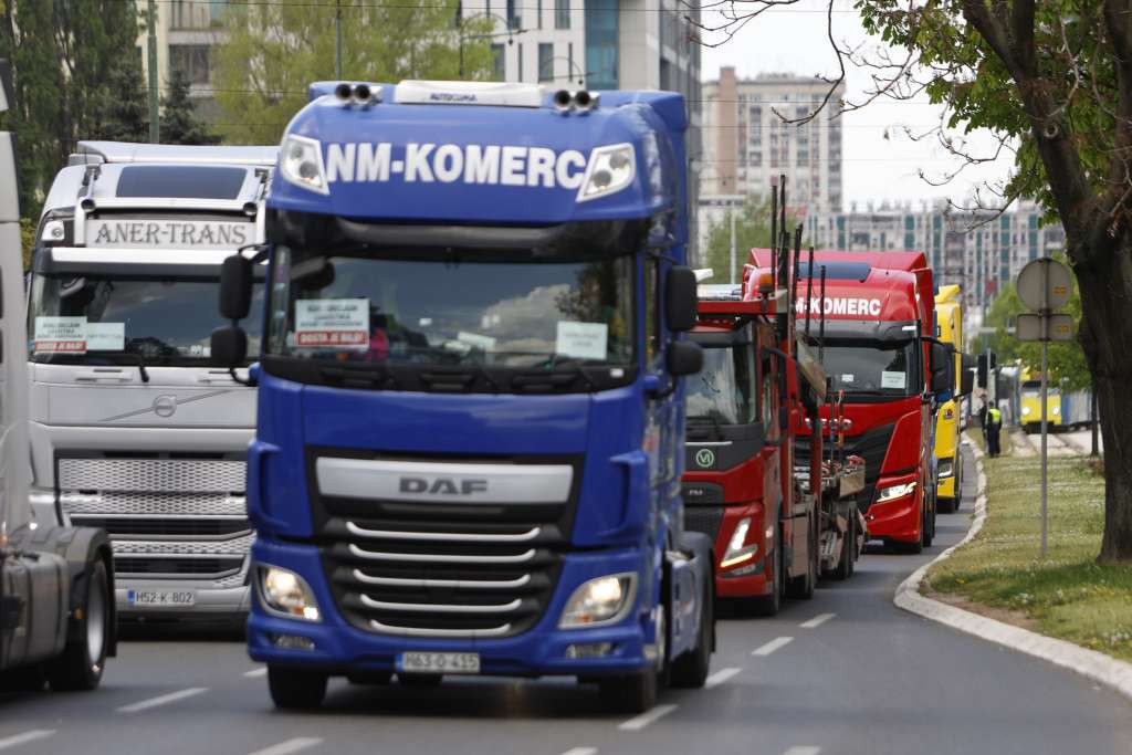 Protest prijevoznika u Sarajevu – traže hitne izmjene šengenskih pravila