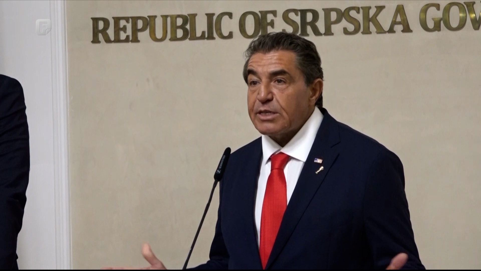 Zampoli: Premijer RS mi je uručio dokument s važnim projektima koje ću predati administraciji SAD