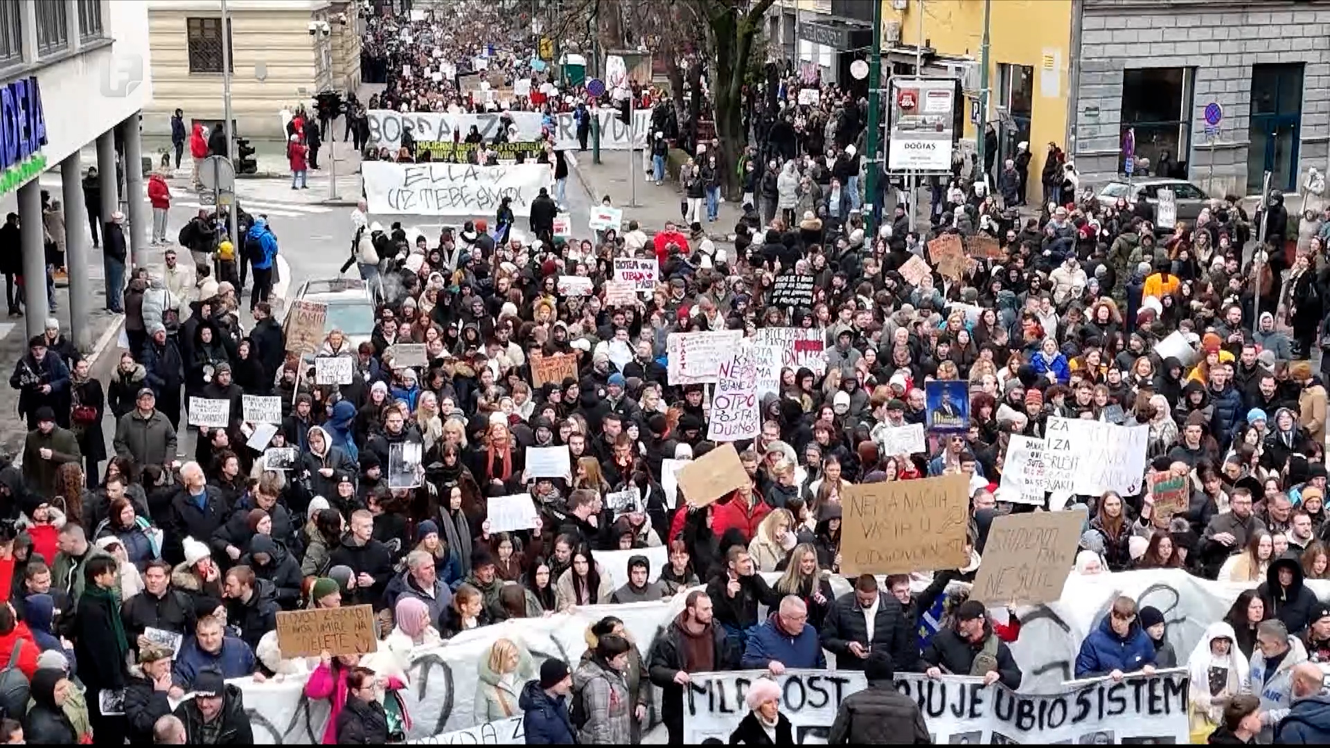Sedmi protest u Sarajevu od teške tramvajske nesreće: Građani traže istinu i odgovornost