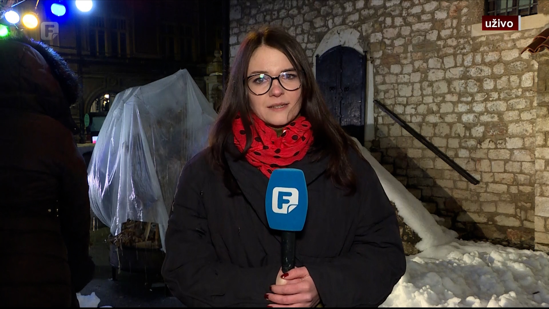 Obilježavanje Badnje večeri: U Staroj pravoslavnoj crkvi u Sarajevu brojni vjernici