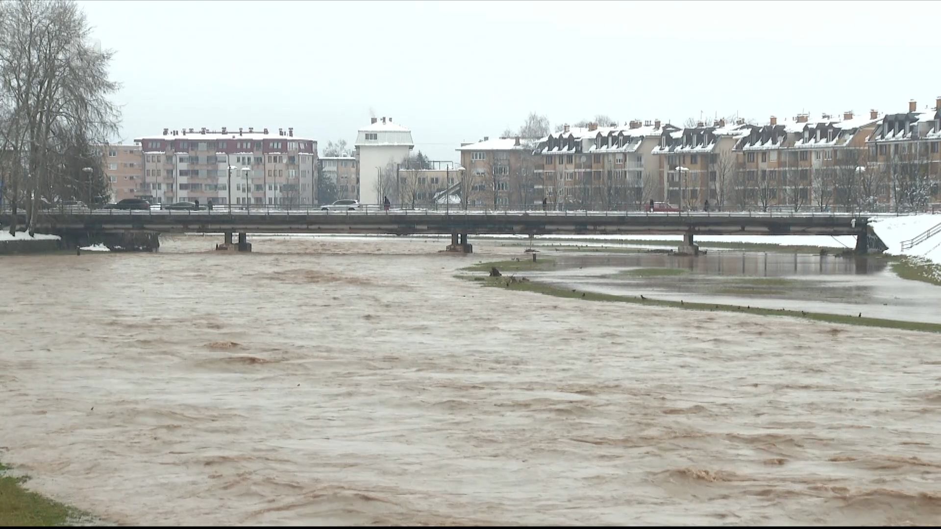 Uk i Pandurević obišli kritične tačke u Kantonu Sarajevo: Vodostaji rastu