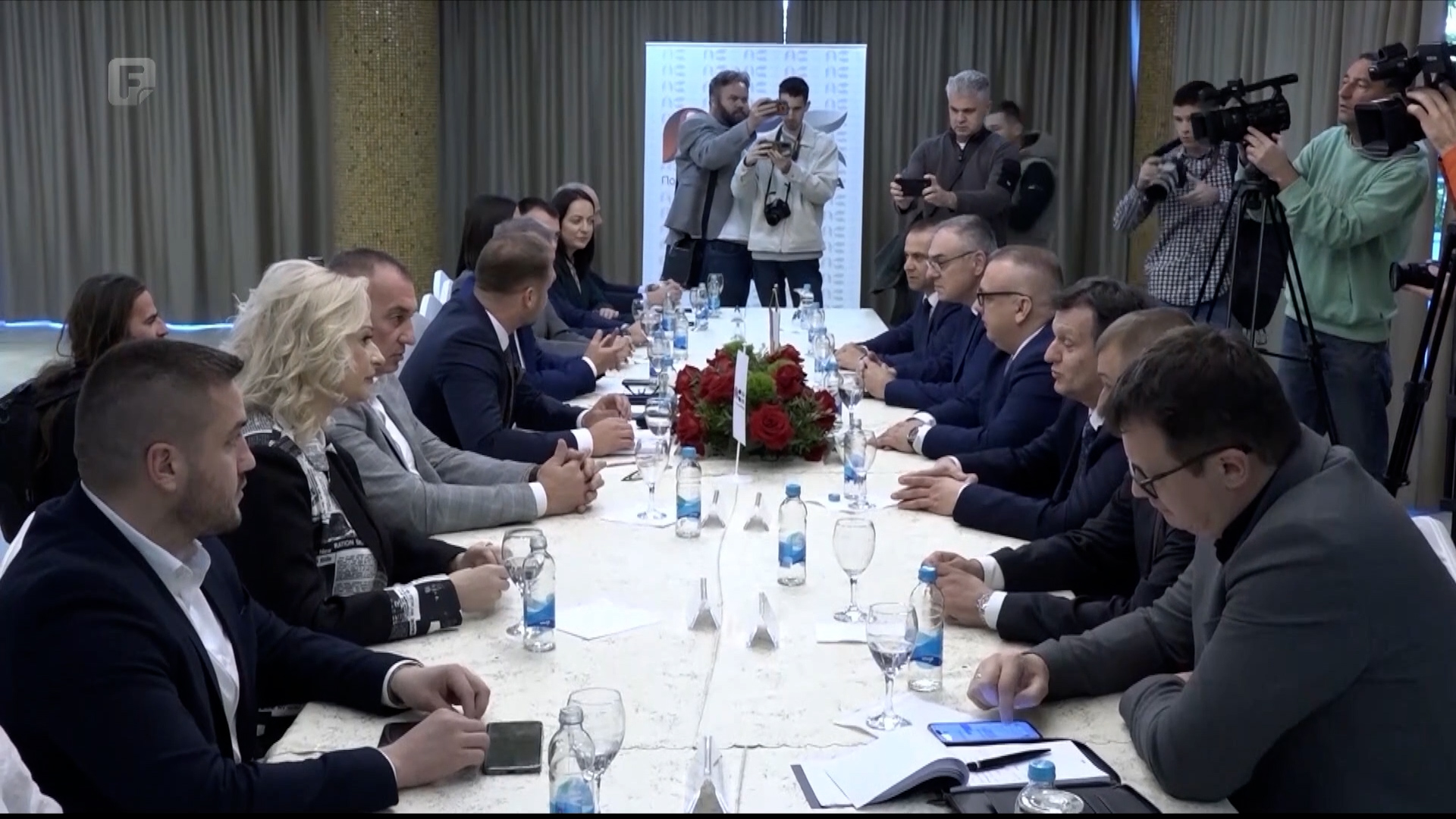 Tajni sastanak SDS-a I PSS-a: Dogovori o zajedničkim kandidatima i dalje neizvjesni