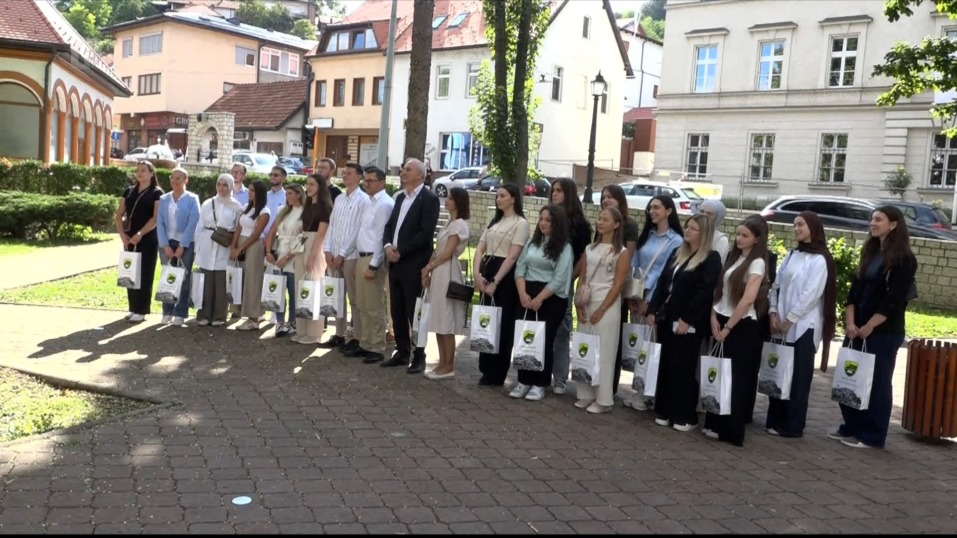 Općina Tešanj nagradila 332 studenta s visokim prosjekom ocjena