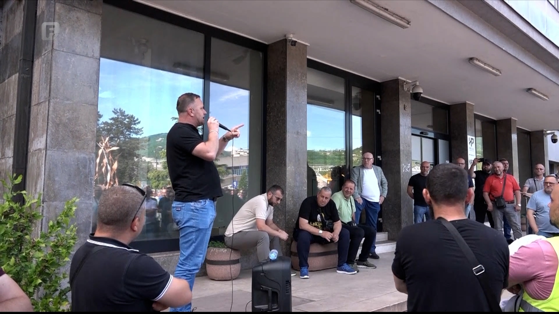 Nastavlja se nezadovoljstvo u Novoj Željezari: Protesti zbog neisplaćenih potraživanja