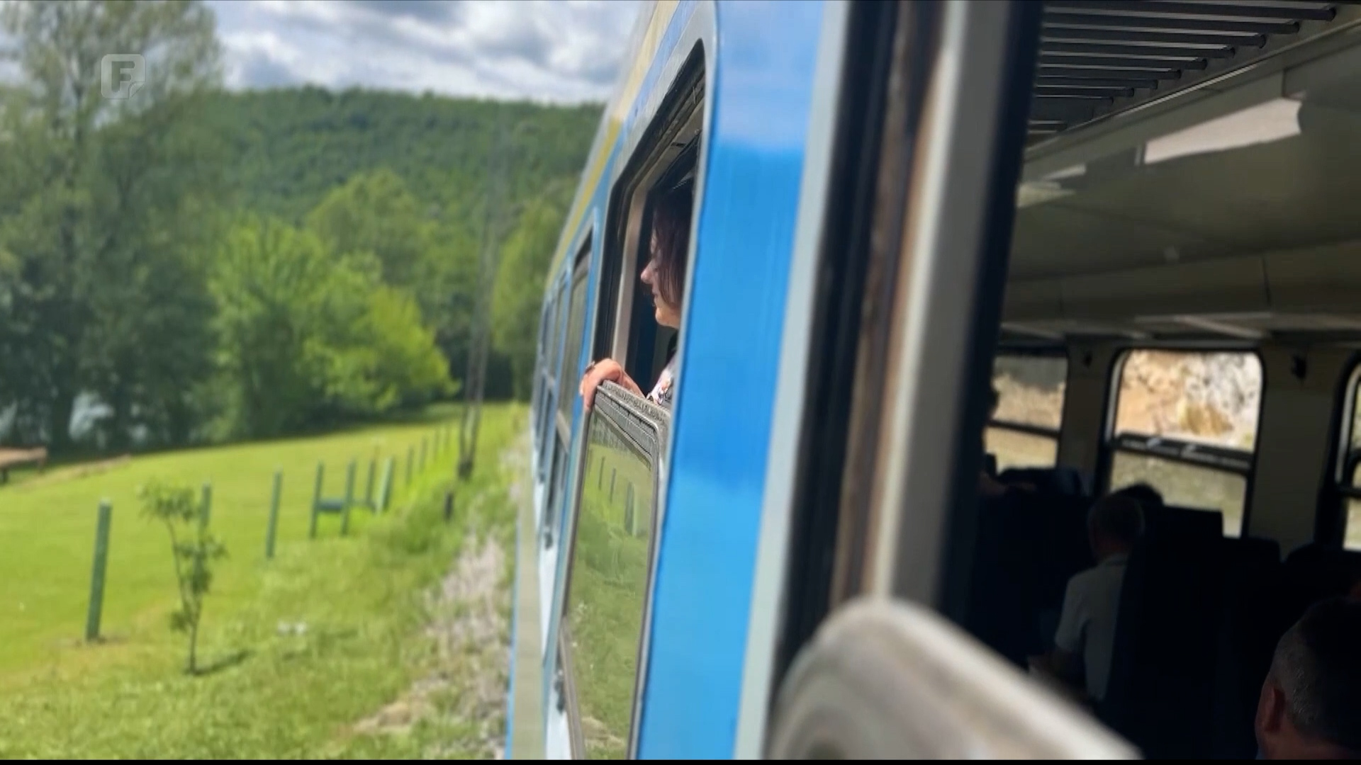 Turistički voz ponovo na Unskoj pruzi, od vikenda redovne vožnje između Bihaća i Bosanske Krupe