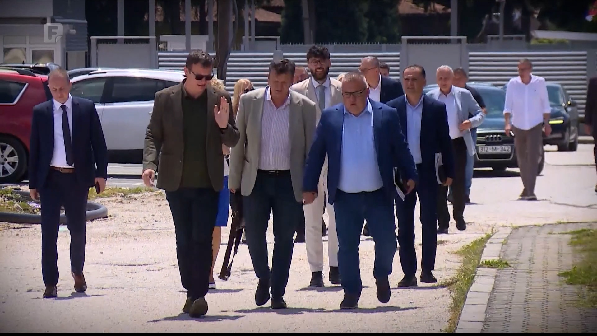 Sukob sujeta ili političko samoubistvo?