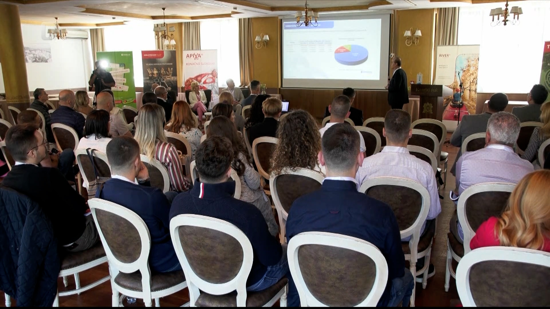 'River Camp 2026' okupio vrhunske kardiologe i zdravstvene radnike u Bihaću