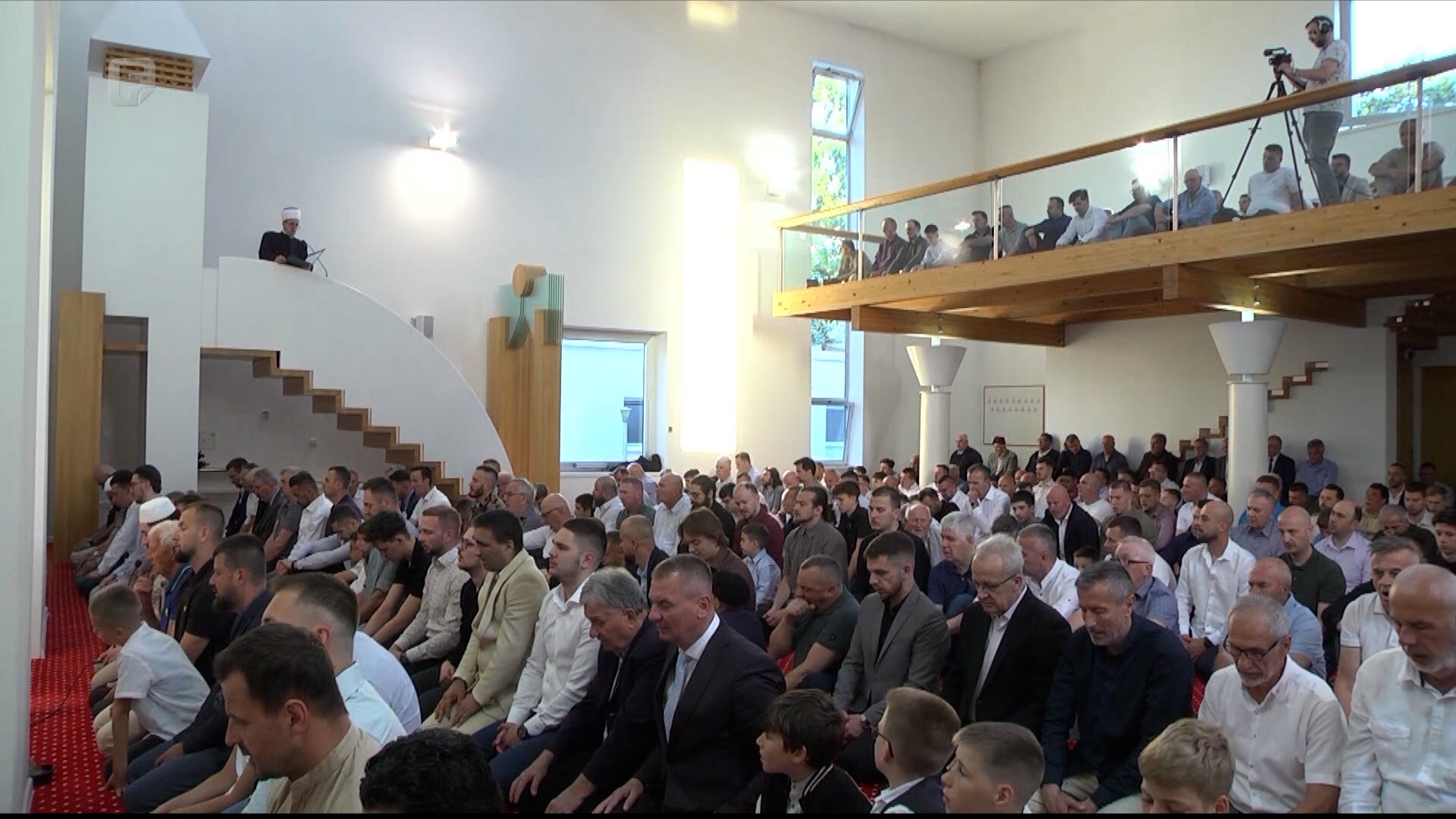 Brčko: Centralna bajramska svečanost održana u Bijeloj džamiji